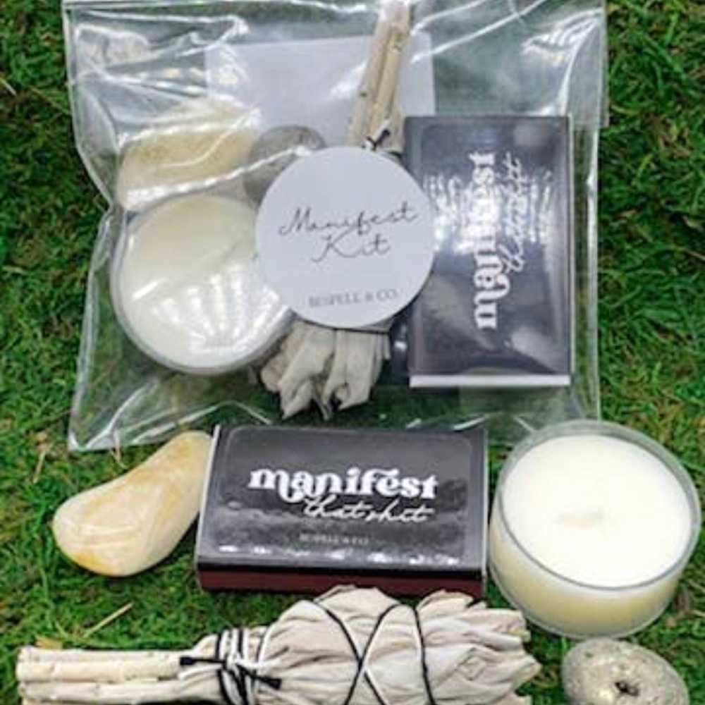 Manifest Crystal Kit